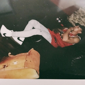 日本美女亚洲人尿尿
